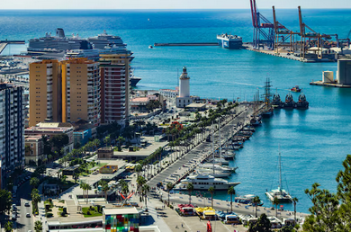 🧳 Lavandería Autoservicio en el Barrio de la Trinidad: La Mejor Solución para Estudiantes y Trabajadores en Málaga Capital